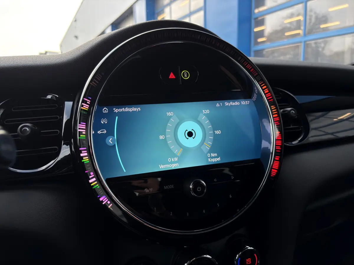 Mini 2.0 S Classic | Org. NL | Leder | Apple Carplay | Camera | Stoelverwarming |