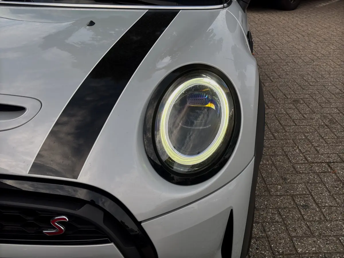 Mini 2.0 S Classic | Org. NL | Leder | Apple Carplay | Camera | Stoelverwarming |
