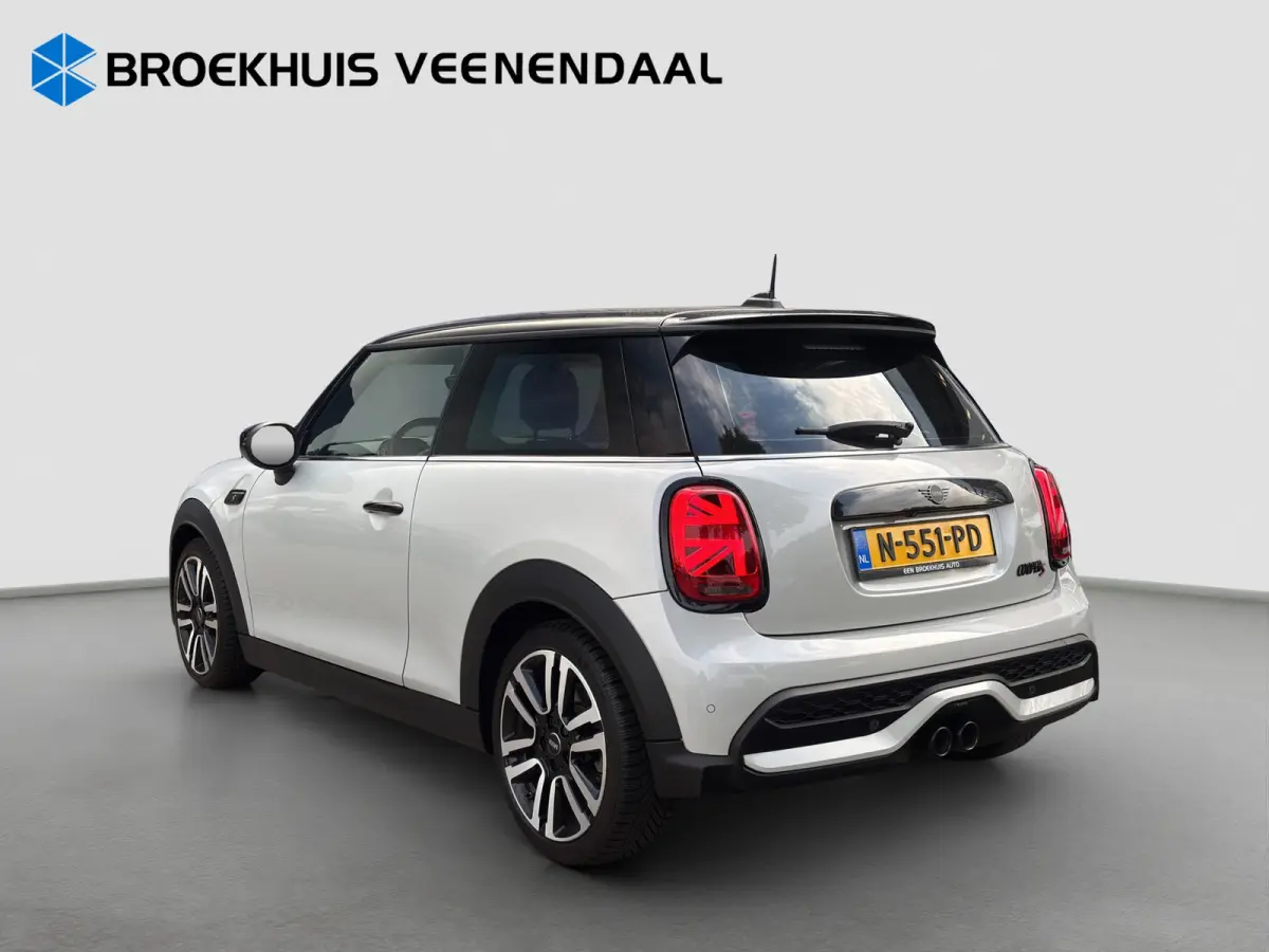 Mini 2.0 S Classic | Org. NL | Leder | Apple Carplay | Camera | Stoelverwarming |