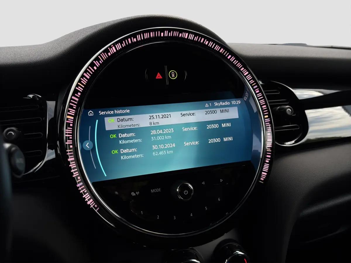 Mini 2.0 S Classic | Org. NL | Leder | Apple Carplay | Camera | Stoelverwarming |