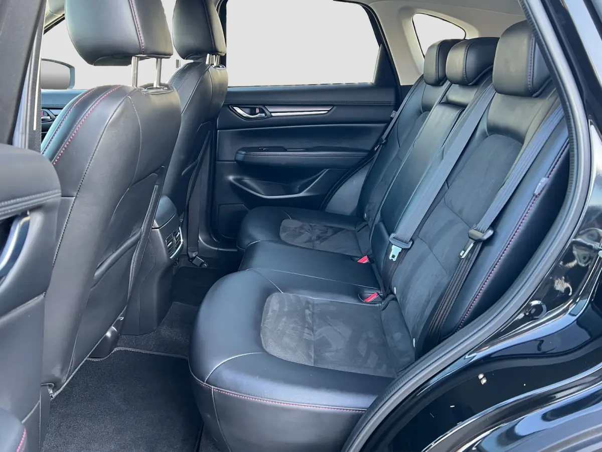 2.0 SkyActiv-G 165 Newground Automaat | 360 graden camera | Adaptive cruise control | Elektrische achterklep | Bestuurdersstoel met geheugen | Half leder | Stoelverwarming | Dodehoek detecti