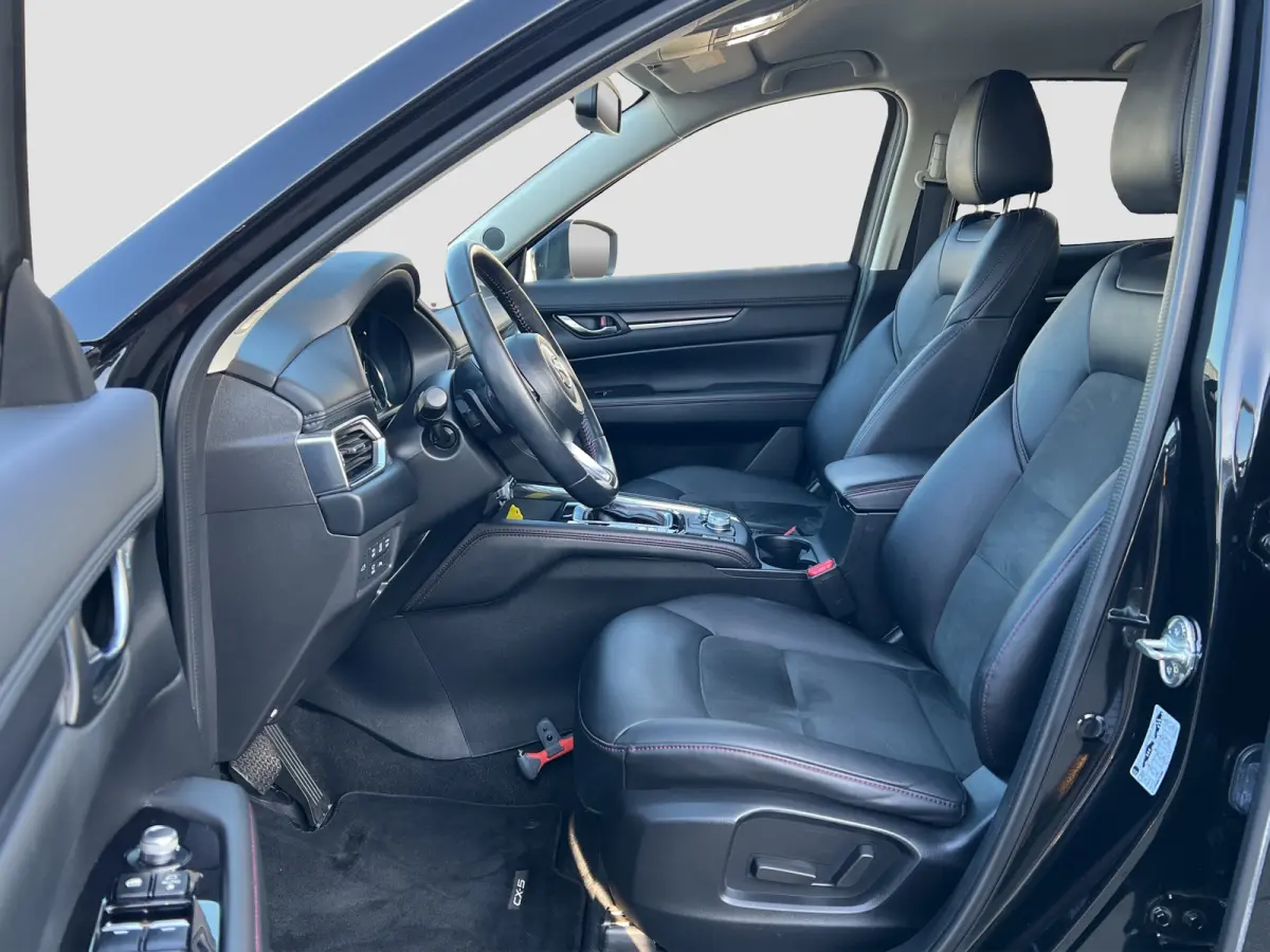 2.0 SkyActiv-G 165 Newground Automaat | 360 graden camera | Adaptive cruise control | Elektrische achterklep | Bestuurdersstoel met geheugen | Half leder | Stoelverwarming | Dodehoek detecti
