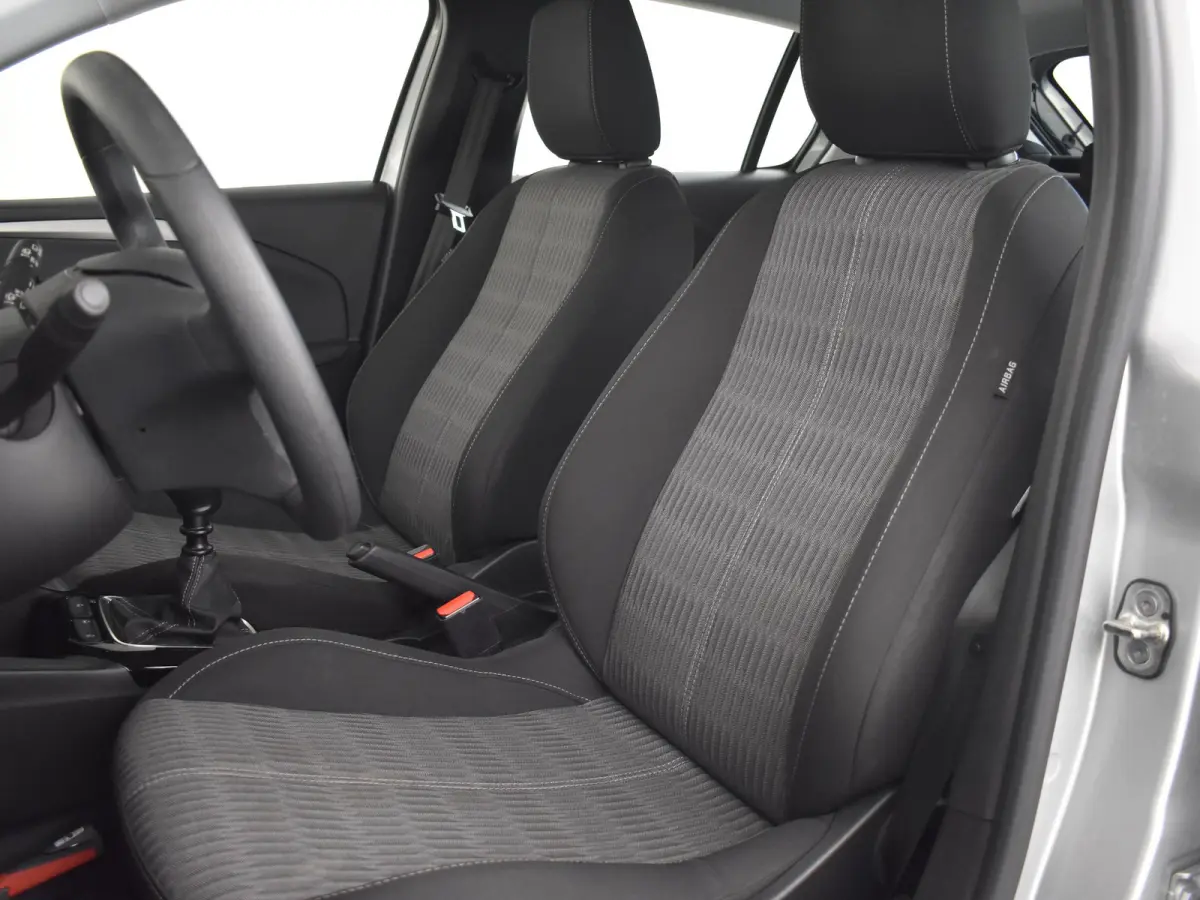 1.2 Edition 101Pk | Cruise control | Apple carplay Android auto | Parkeersensoren Achter | Airco | DAB | 16"LMV