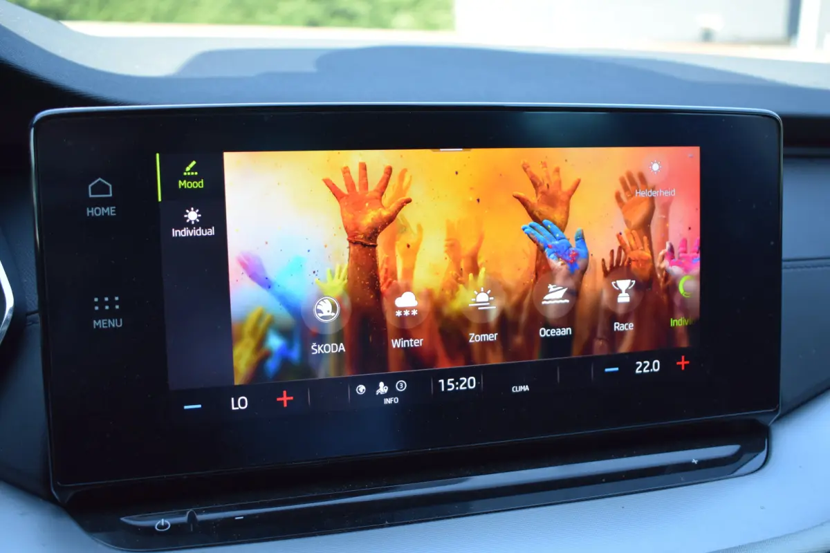 1.0 TSI 110PK Sport Business | APP. CONNECT | CRUISE CONTROL | NAVIGATIE | FULL LED | DAB+ | AIRCO