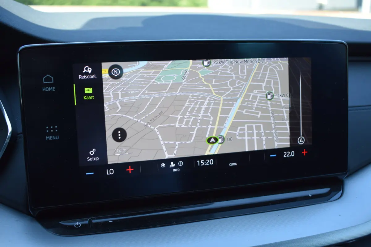 1.0 TSI 110PK Sport Business | APP. CONNECT | CRUISE CONTROL | NAVIGATIE | FULL LED | DAB+ | AIRCO