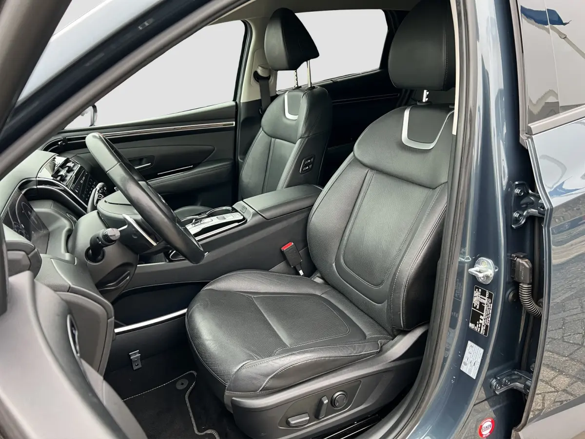 1.6 T-GDI 265pk PHEV Premium 4WD | Leder | Carplay | Climate | Keyless | Navigatie | Elek. Klep | Full - Led | 360 Camera | KRELL Audio | Elek. Stoelen | 19" Lichtmetaal | Winterpakket | Sto
