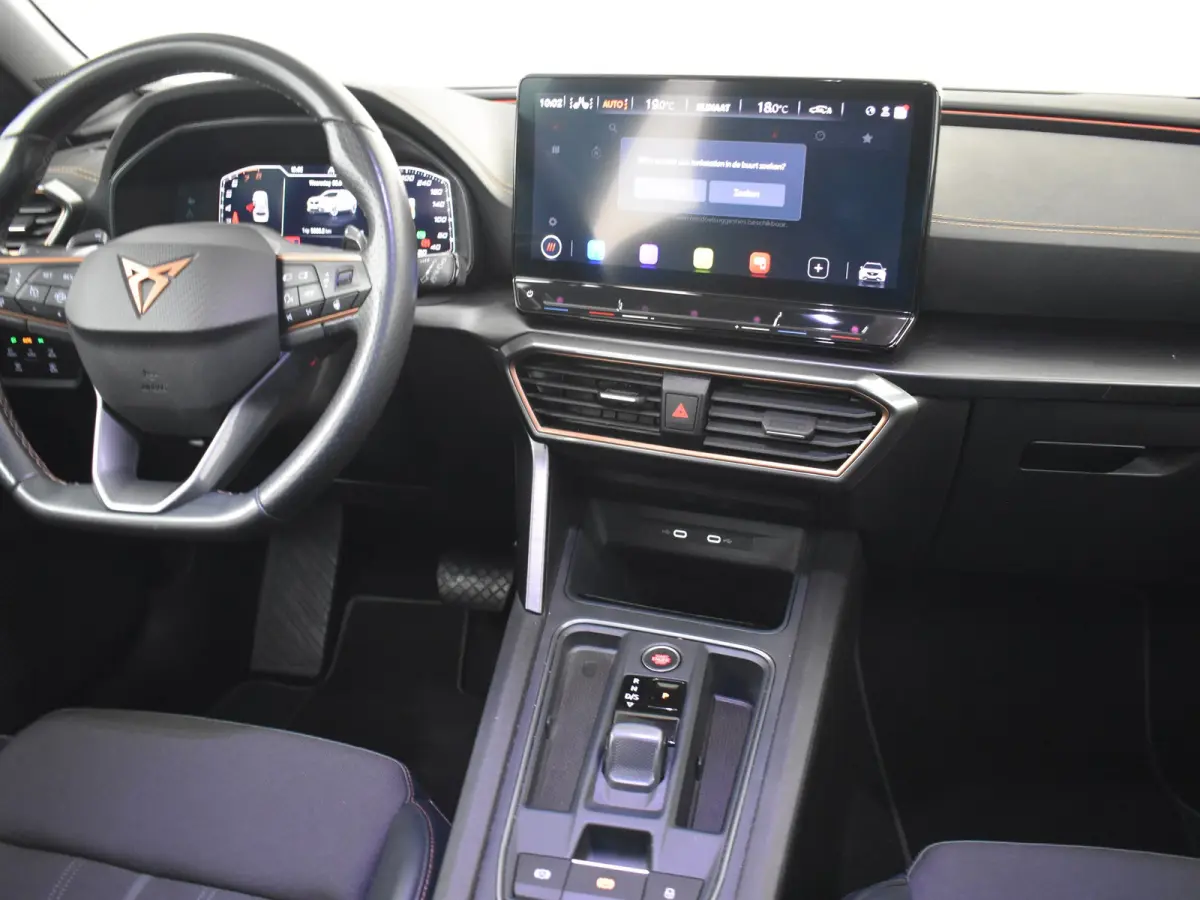 1.5 TSI Business Edition 150pk DSG/AUTO | Achteruitrijcamera | Stoelverwarming | Keyless entry/start | Adaptive cruise control | Navigatie | 18" LMV