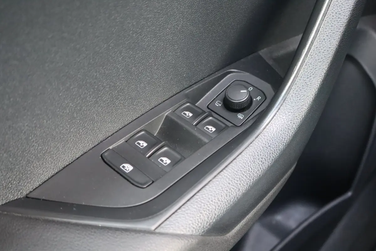 1.5 TSI ACT Business Edition Plus 150PK AUTOMAAT | Apple Carplay/Android Auto|telefoonintegratie premium | Cruise control | Keyless entry
