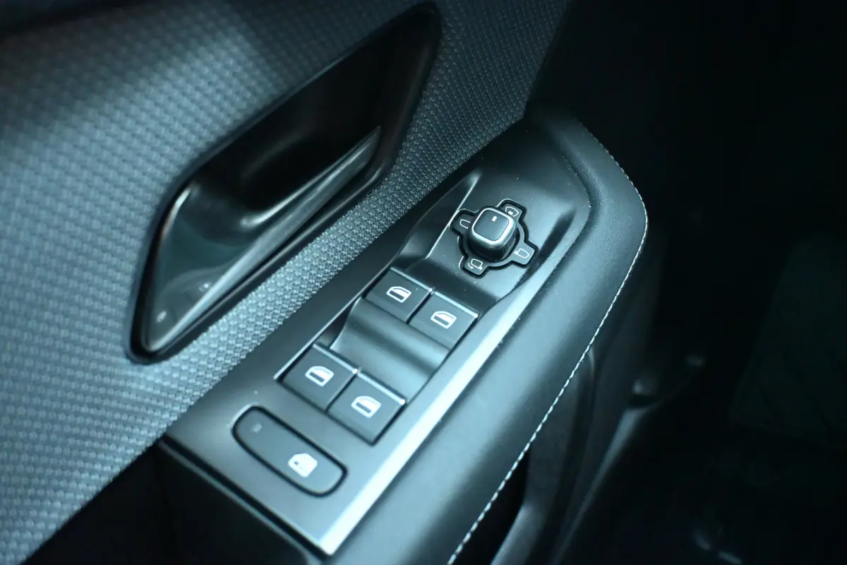 1.2 Turbo Hybrid GS 145pk | HeadUp-Display | Stuur/Stoelverwarming | 360 Camera | Adaptive Cruise | Navigatie | !!