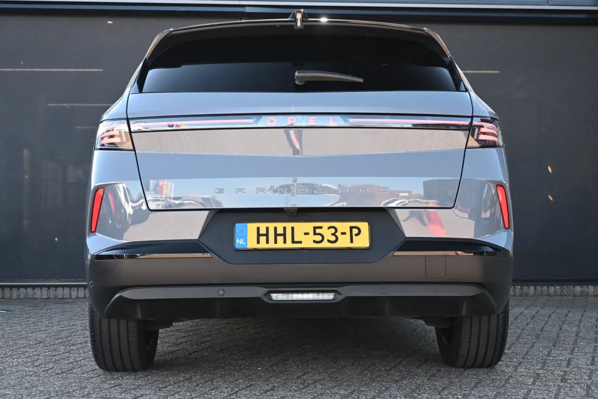 1.2 Turbo Hybrid GS 145pk | HeadUp-Display | Stuur/Stoelverwarming | 360 Camera | Adaptive Cruise | Navigatie | !!
