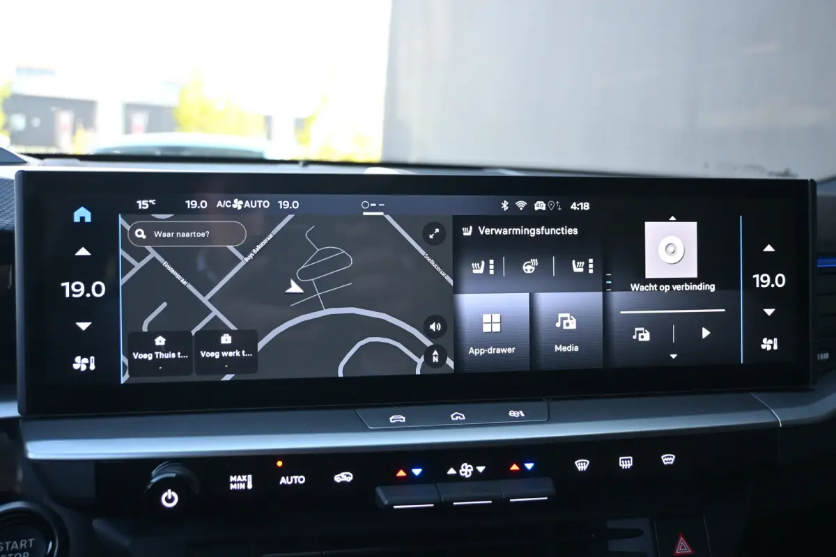 1.2 Turbo Hybrid GS 145pk | HeadUp-Display | Stuur/Stoelverwarming | 360 Camera | Adaptive Cruise | Navigatie | !!