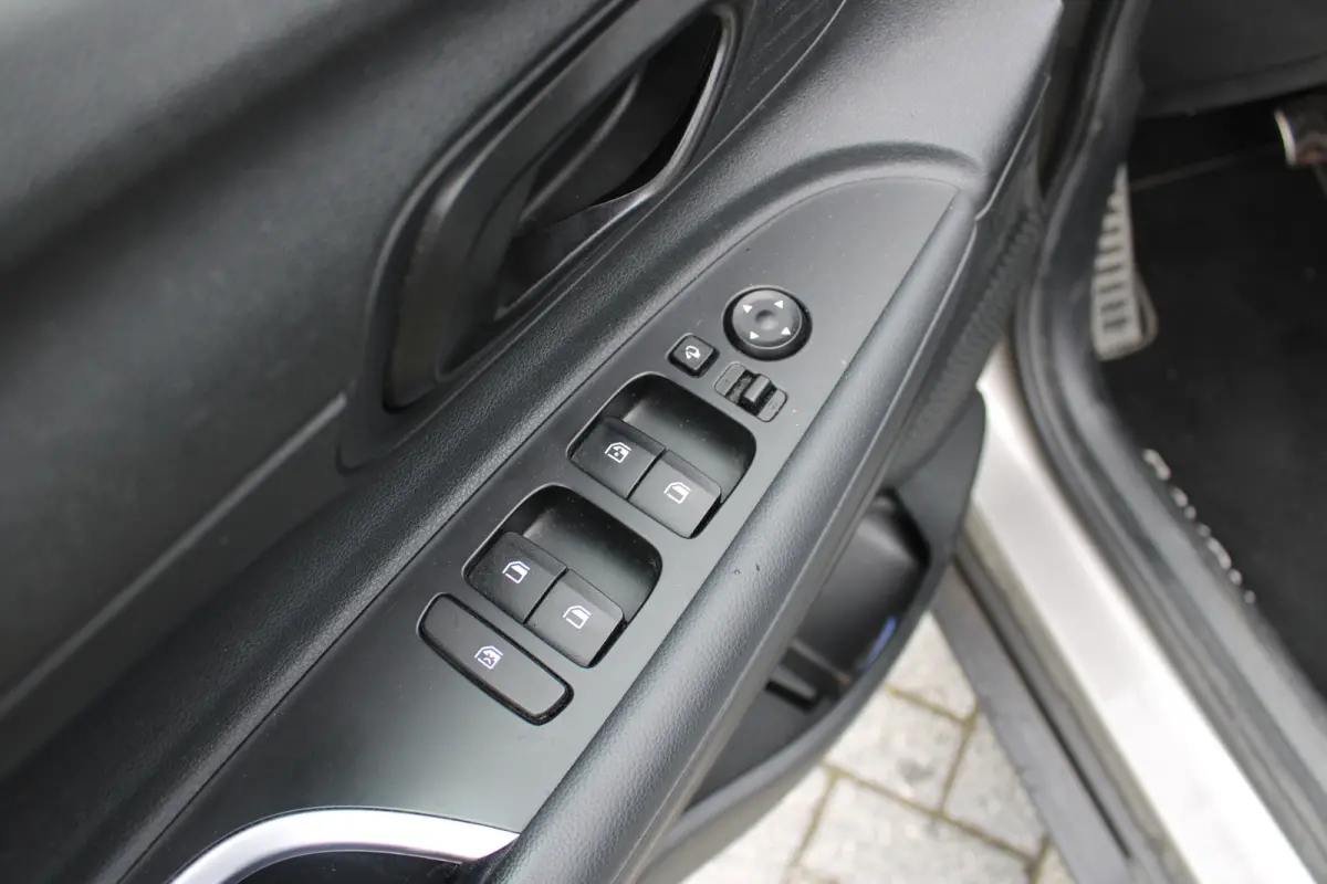 1.0 T-GDI Comfort Smart | Automaat | Navigatie | Airco | Cruise Control | | Achteruitrijcamera | Airco | Apple Carplay/Android Auto|telefoonintegratie premium