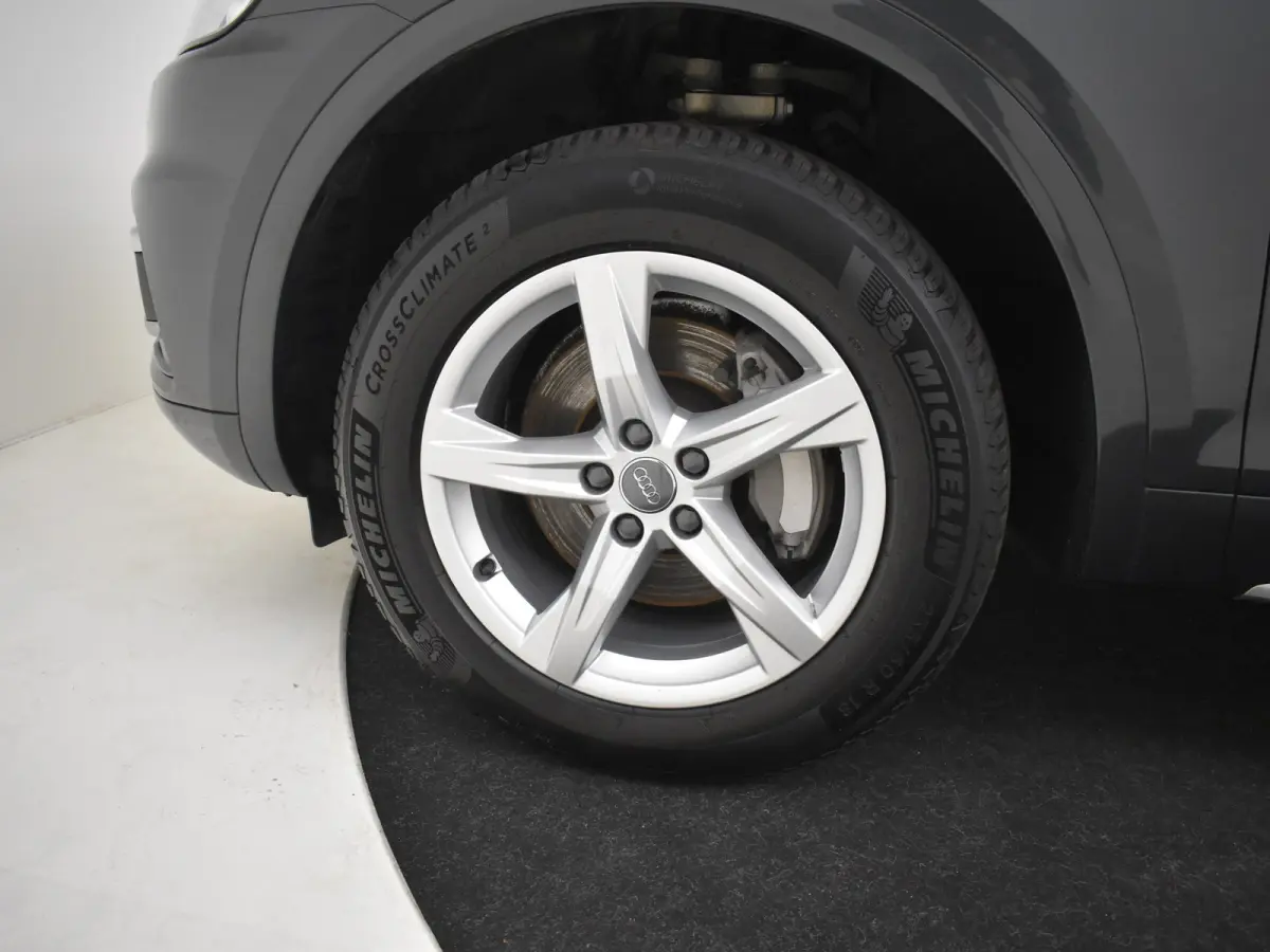 2.0 TFSI quattro Sport Pro Line 251 Pk AUT l Achteruitrijcamera | Lederen Bekleding l Panoramadak l Elektr. Trekhaak l NAvigatie | Elektr. Achterklep l Dodehoek detectie | 18"LMV