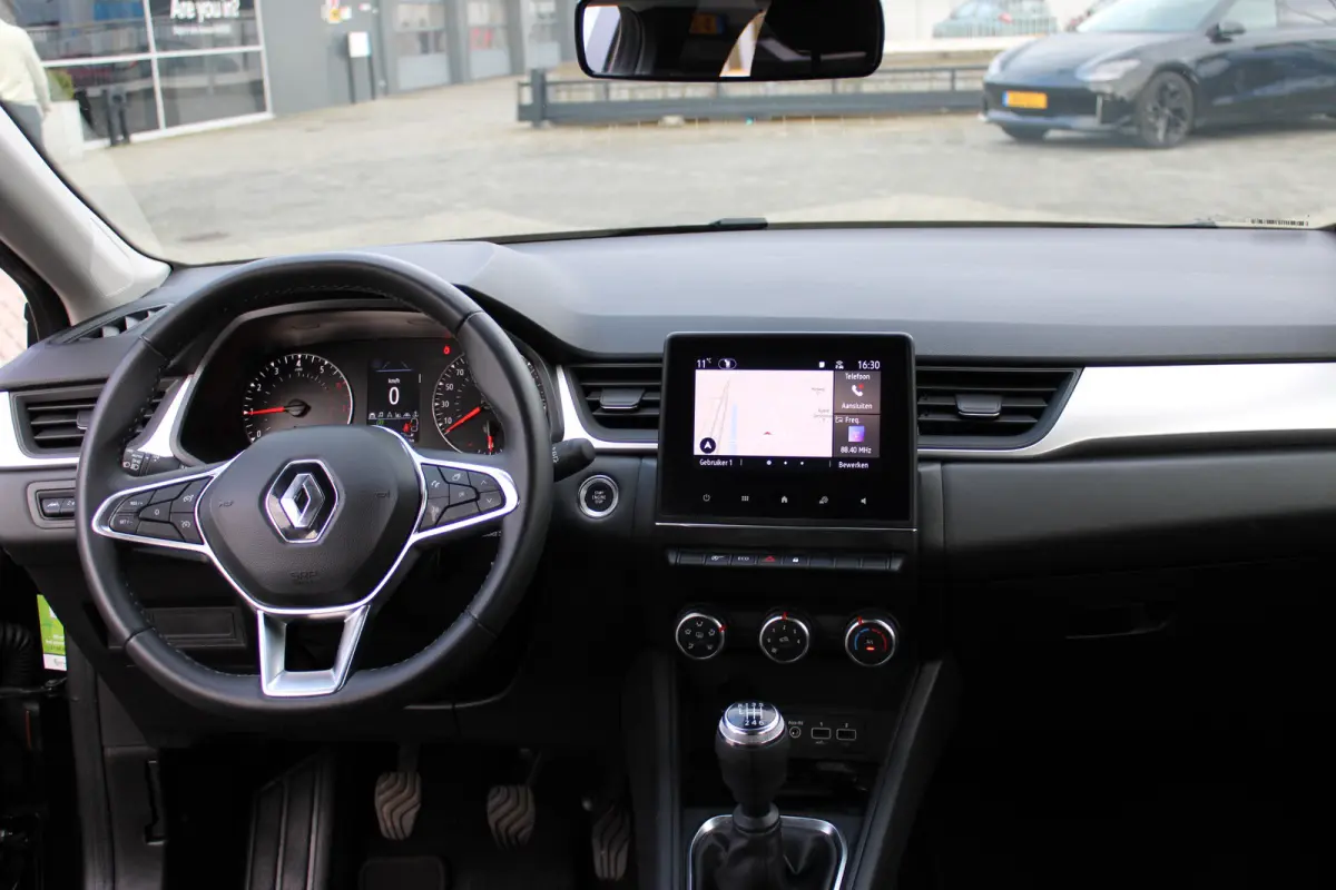1.0 TCe 90 evolution | Airco | Cruise Control | Navigatie | Radio | Bluetooth | | Airco | Apple Carplay/Android Auto|telefoonintegratie premium | Bluetooth telefoonvoorbereiding