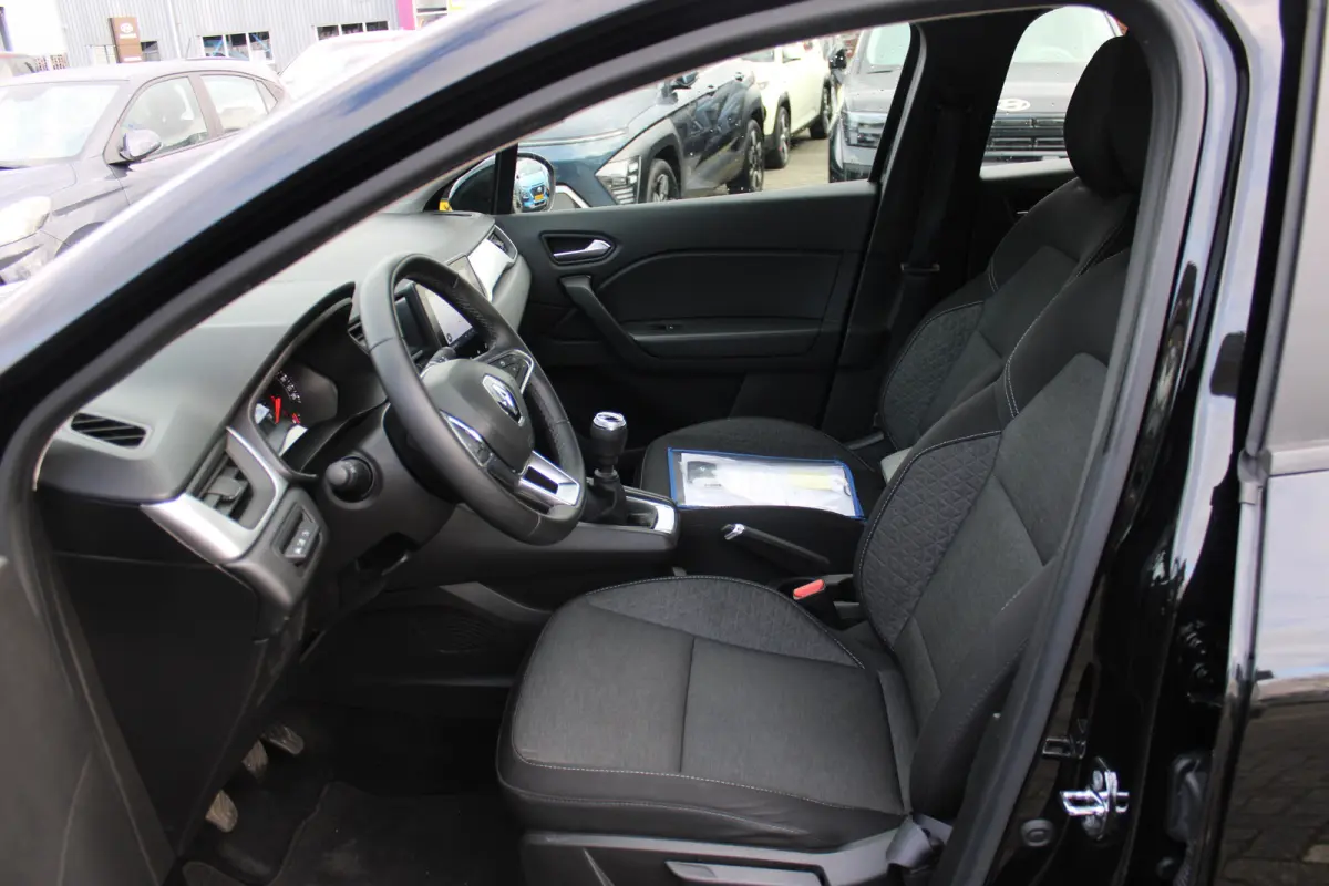 1.0 TCe 90 evolution | Airco | Cruise Control | Navigatie | Radio | Bluetooth | | Airco | Apple Carplay/Android Auto|telefoonintegratie premium | Bluetooth telefoonvoorbereiding