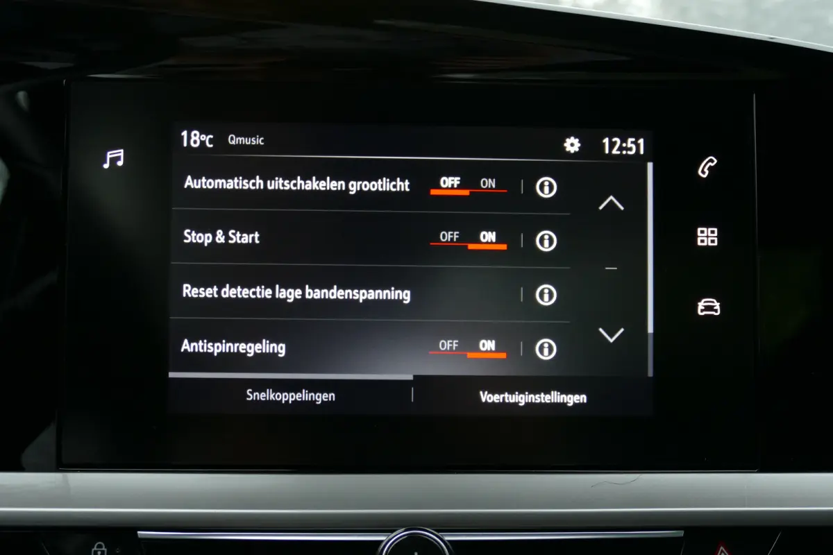 1.2 TURBO 100PK EDITION / AIRCO / LED / 16"LMV / BLUETOOTH / CRUISECONTROL / SCHITTERENDE STAAT !!