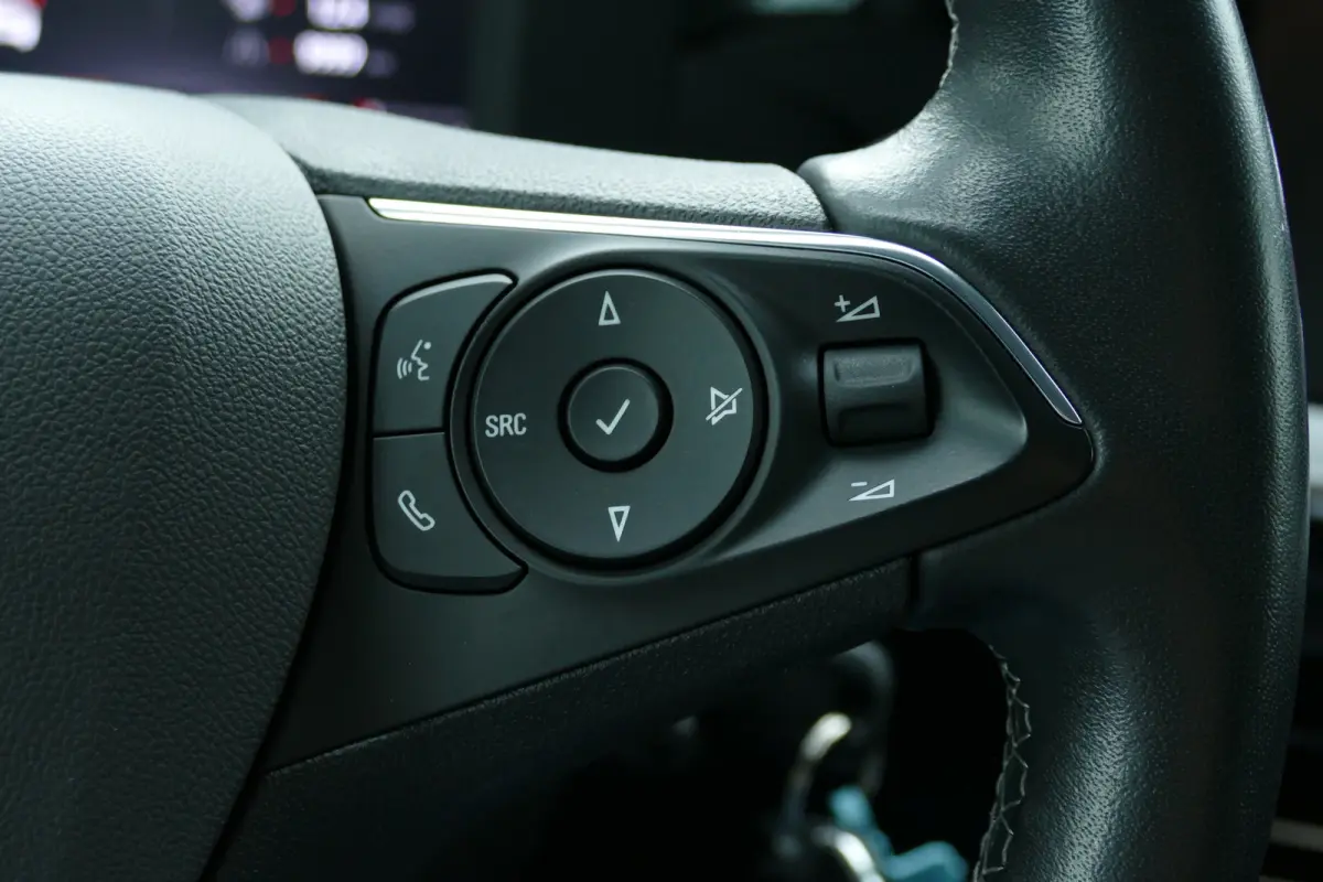 1.2 TURBO 100PK EDITION / AIRCO / LED / 16"LMV / BLUETOOTH / CRUISECONTROL / SCHITTERENDE STAAT !!