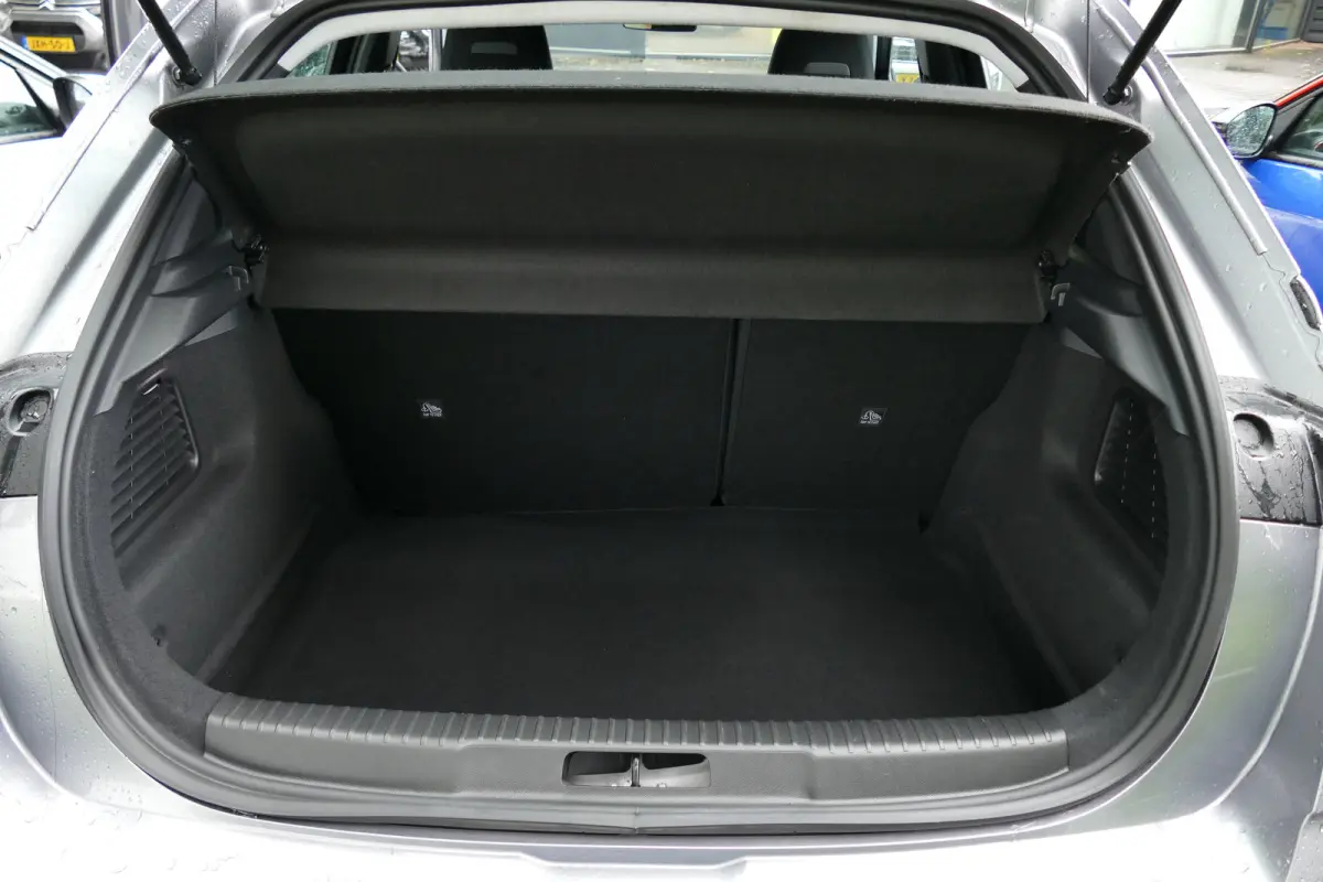 1.2 TURBO 100PK EDITION / AIRCO / LED / 16"LMV / BLUETOOTH / CRUISECONTROL / SCHITTERENDE STAAT !!