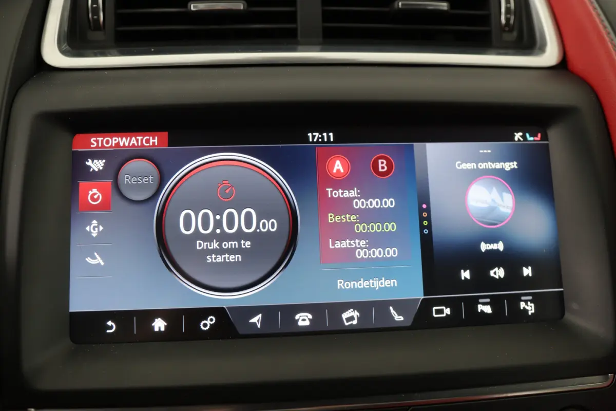 2.0 P300 AWD R-Dynamic HSE | Panoramadak | Stoelverwarming & koeling | Memory stoelen | Cruise Adaptief | Leder | Keyless