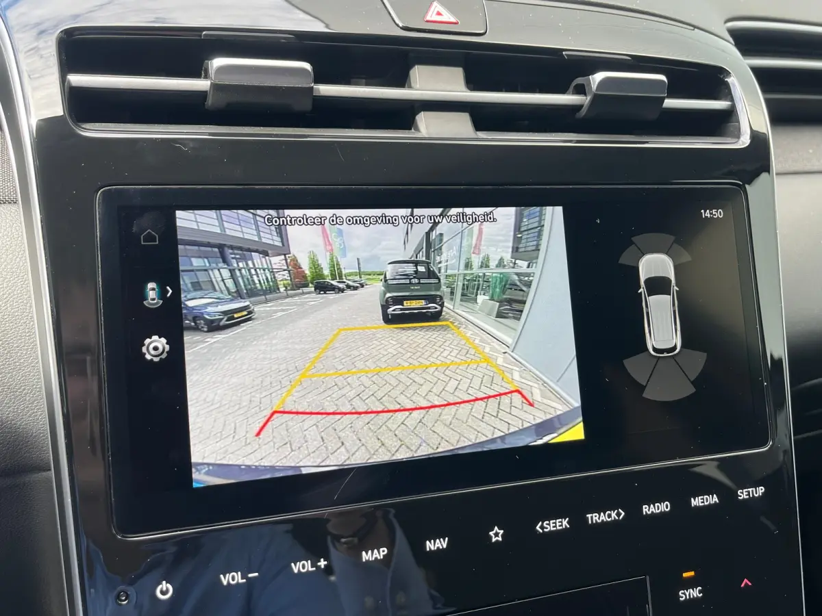 1.6 T-GDI 265pk PHEV Comfort Smart 4WD | Climate | Camera | Carplay | Keyless | Navigatie | Full - Led | Elek. Klep | Winterpakket | 19" Lichtmetaal | Digitale Cockpit | Parkeer Assistent | 