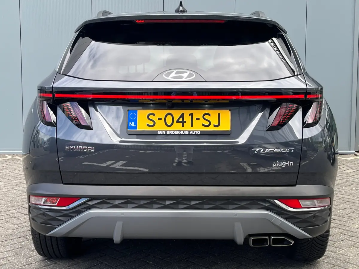 1.6 T-GDI 265pk PHEV Comfort Smart 4WD | Climate | Camera | Carplay | Keyless | Navigatie | Full - Led | Elek. Klep | Winterpakket | 19" Lichtmetaal | Digitale Cockpit | Parkeer Assistent | 