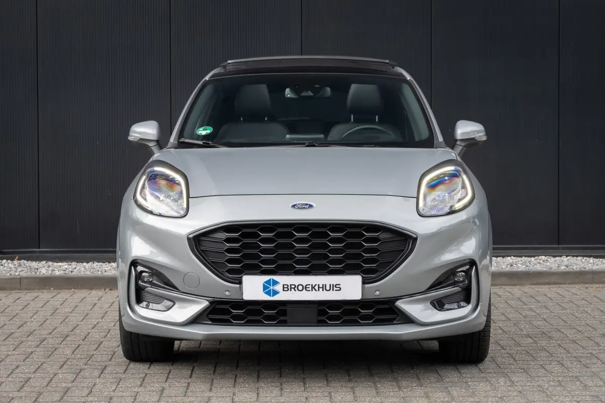 1.0 EcoBoost ST-Line X | Dealer o.h. | Panoramadak | Parkeer-camera | Winter-pack | B&O Audio | LED verlichting | 18''