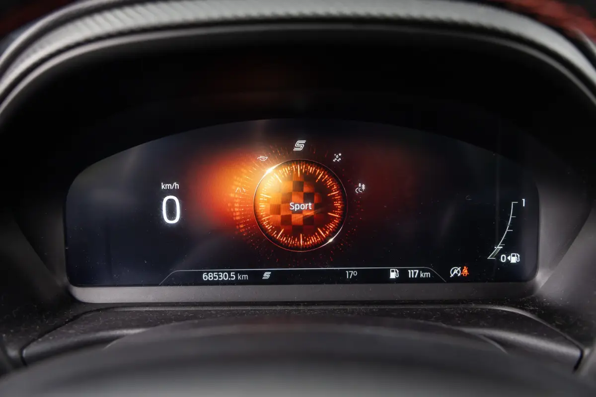 1.0 EcoBoost ST-Line X | Dealer o.h. | Panoramadak | Parkeer-camera | Winter-pack | B&O Audio | LED verlichting | 18''