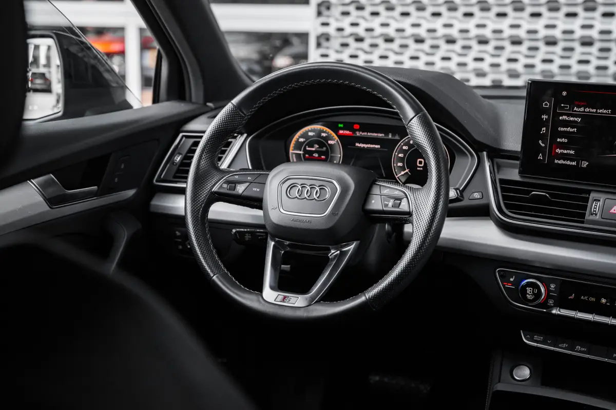 55 TFSI e S edition Competition | Trekhaak | Stoelverwarming | Adaptive Cruise Control |