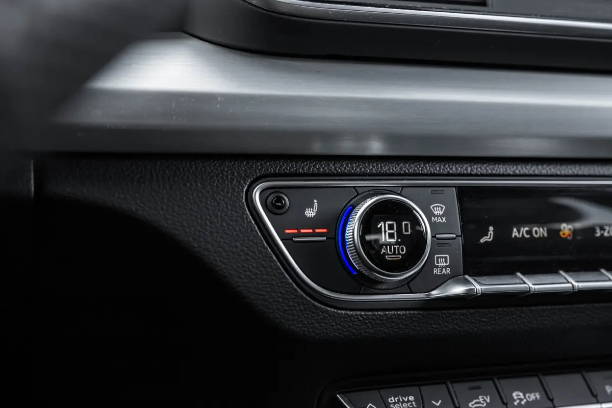 55 TFSI e S edition Competition | Trekhaak | Stoelverwarming | Adaptive Cruise Control |
