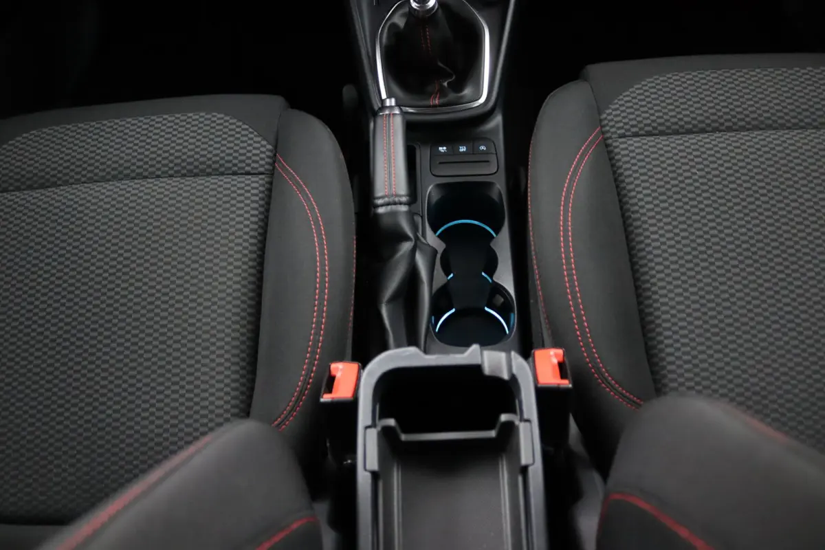 1.0 EcoBoost ST-Line | Achteruitrijcamera | Airco (automatisch) | Apple Carplay/Android Auto|telefoonintegratie premium