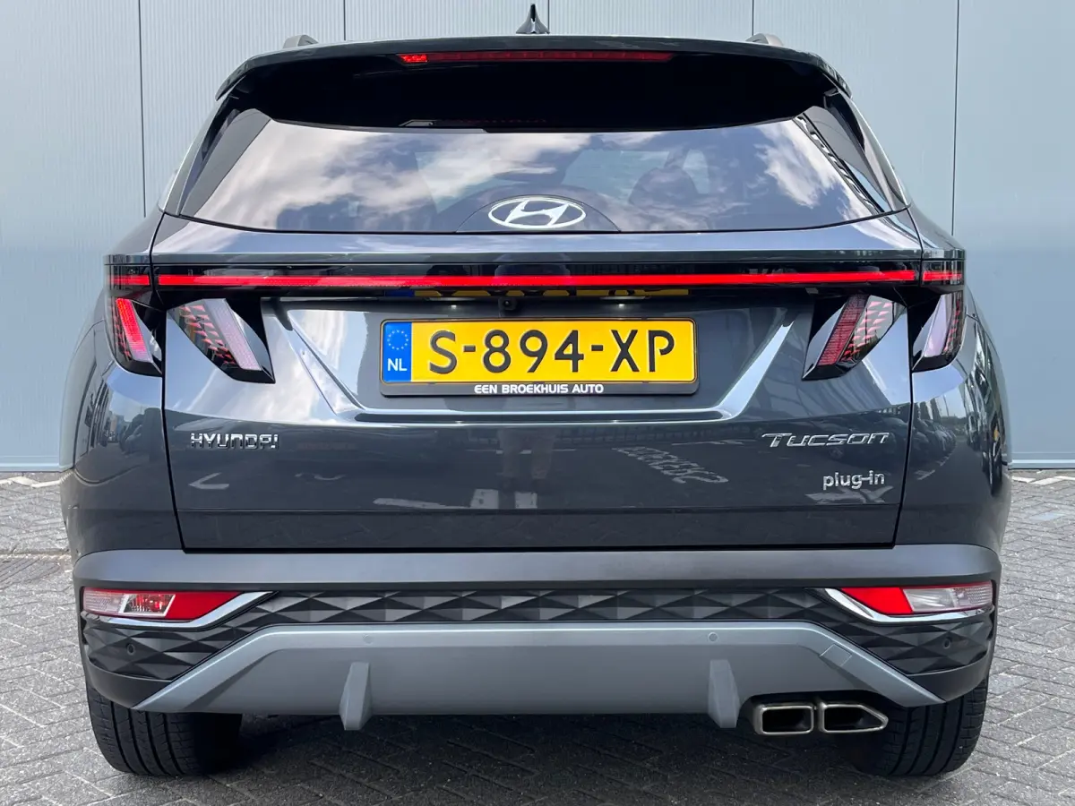 1.6 T-GDI 265pk PHEV Comfort Smart 4WD | Climate | Camera | Carplay | Keyless | Navigatie | Full - Led | Elek. Klep | Winterpakket | 19" Lichtmetaal | Krell Audio | Digitale Cockpit | Parkee