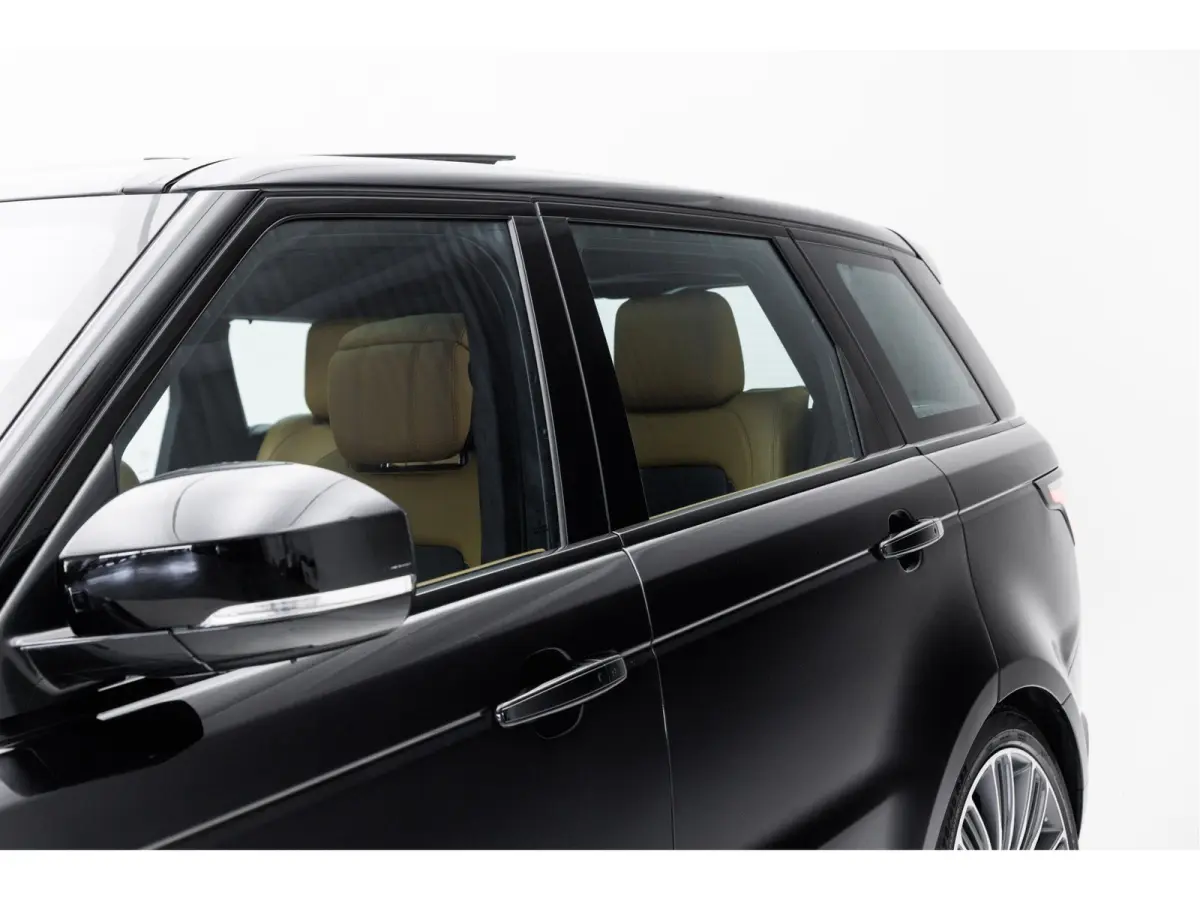 5.0 V8 SC Autobiography | Meridian Audio | Panorama schuifdak | Adaptive Dynamics | Koel-/verwarmbare voor- en achterzittingen |