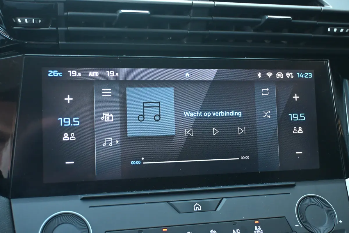 1.6 Plug-in Hybrid 180 Active Pack Business | Trekhaak | Draadloos Apple Carplay & Android Auto | Cruise Control | Parkeersensoren | !!