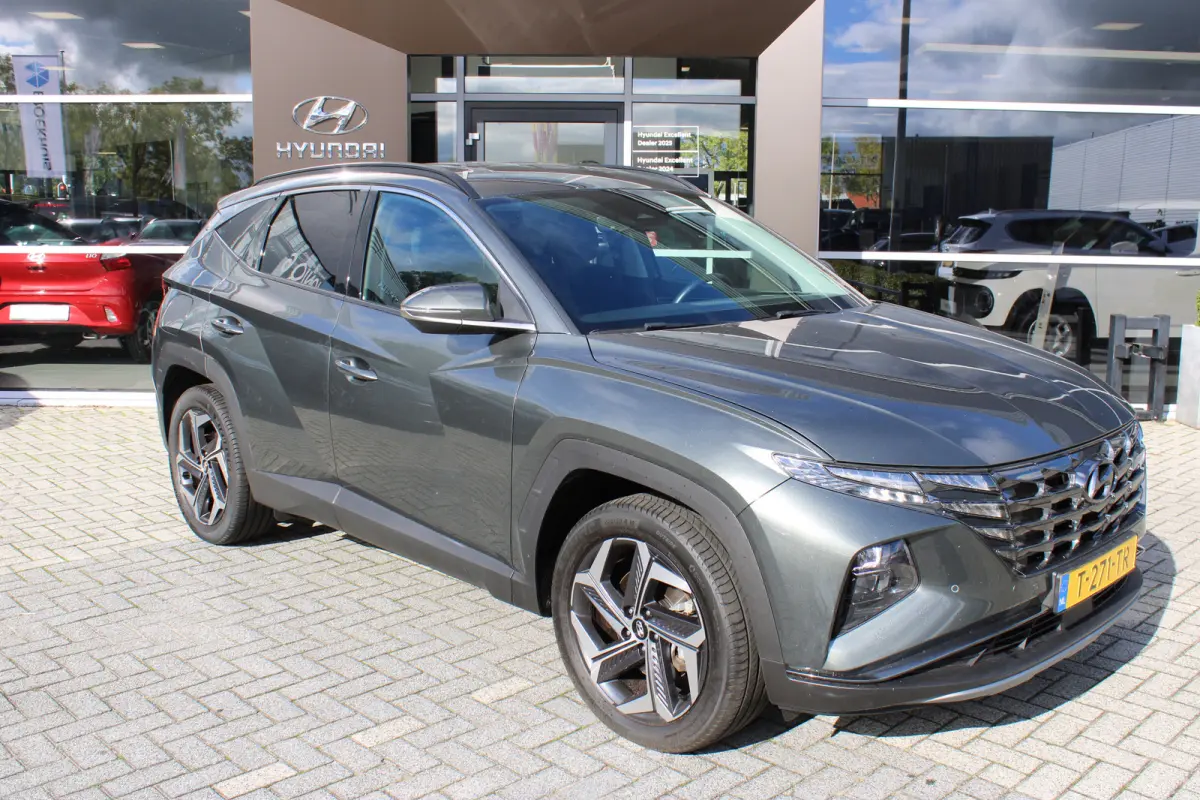1.6 T-GDI PHEV Comfort Smart 4WD | DAB ontvanger | Achteruitrijcamera | | Achterbank in delen neerklapbaar | Achteruitrijcamera | Airco (automatisch)