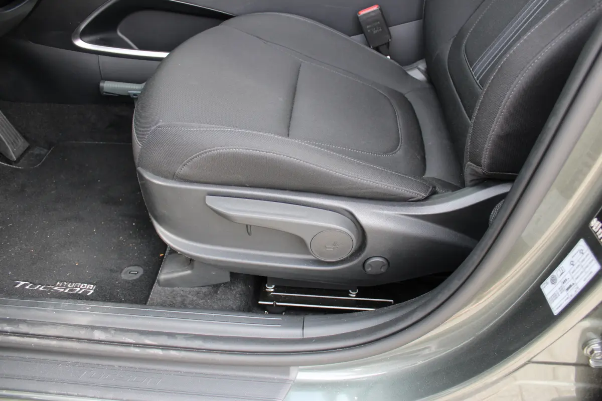 1.6 T-GDI PHEV Comfort Smart 4WD | Stoelverwarming voor| Stuurwielverwarmig | Navigatie | Climate Control | Achteruitrijcamera | Airco (automatisch) | Apple Carplay/Android Auto|telefooninte