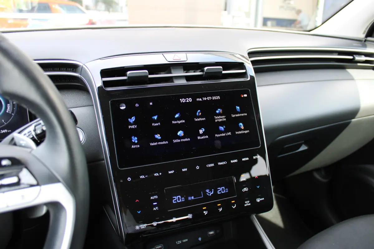 1.6 T-GDI PHEV Comfort Smart 4WD | Stoelverwarming voor| Stuurwielverwarmig | Navigatie | Climate Control | Achteruitrijcamera | Airco (automatisch) | Apple Carplay/Android Auto|telefooninte