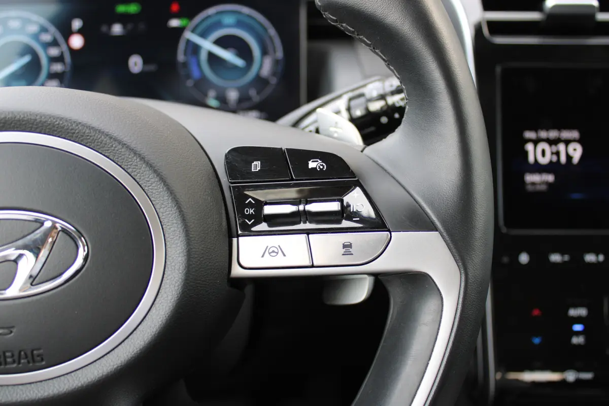 1.6 T-GDI PHEV Comfort Smart 4WD | Stoelverwarming voor| Stuurwielverwarmig | Navigatie | Climate Control | Achteruitrijcamera | Airco (automatisch) | Apple Carplay/Android Auto|telefooninte
