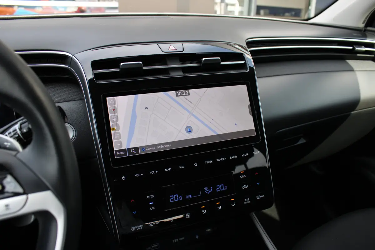 1.6 T-GDI PHEV Comfort Smart 4WD | Stoelverwarming voor| Stuurwielverwarmig | Navigatie | Climate Control | Achteruitrijcamera | Airco (automatisch) | Apple Carplay/Android Auto|telefooninte