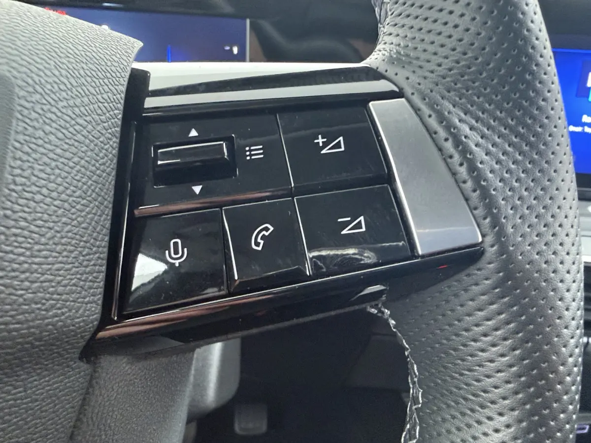 1.6 Turbo Plug-in Hybrid 180pk | 98% SOH | Apple Carplay/ Android Auto | | Adaptieve Cruise Control | Adaptive cruise control | Airco (automatisch)