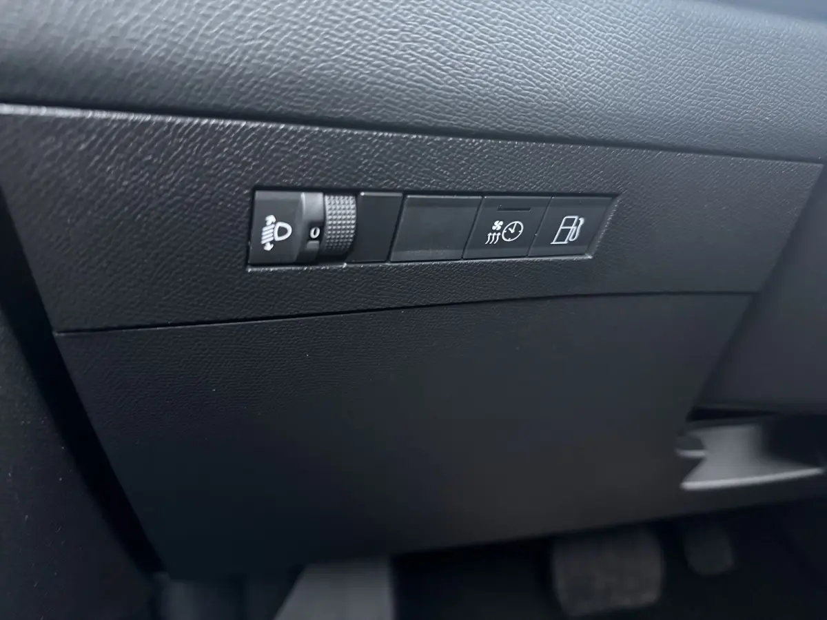 1.6 Turbo Plug-in Hybrid 180pk | 98% SOH | Apple Carplay/ Android Auto | | Adaptieve Cruise Control | Adaptive cruise control | Airco (automatisch)
