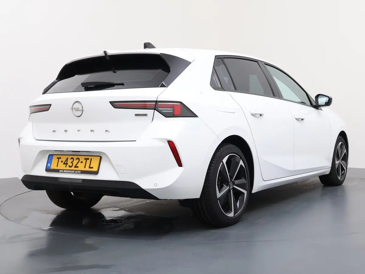 1.6 Turbo Plug-in Hybrid 180pk | 98% SOH | Apple Carplay/ Android Auto | | Adaptieve Cruise Control | Adaptive cruise control | Airco (automatisch)