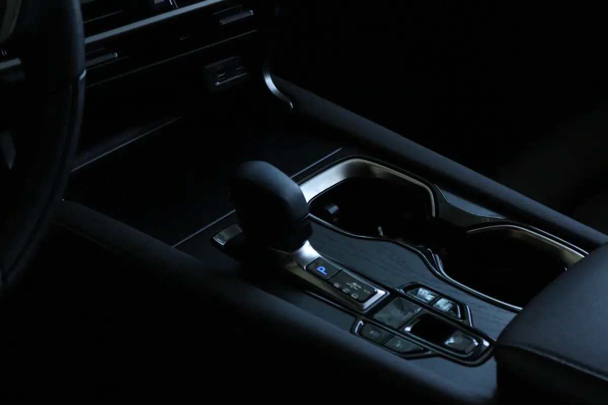 450h+ Plug-in Hybrid President Line ''OP AFSRPAAK'' | Adapt. Cruise | Schuifdak | Memory | HUD | Stoelventilatie | 360 Camera | Mark Levinson | Keyless