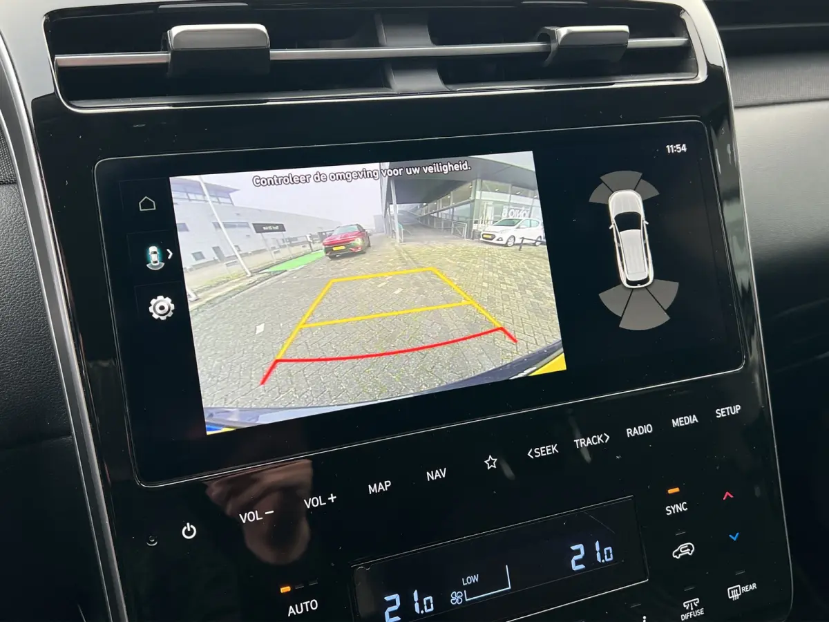 1.6 T-GDI 265pk PHEV Comfort Smart 4WD | Climate | Camera | Carplay | Keyless | Navigatie | Full - Led | Elek. Klep | Winterpakket | 19" Lichtmetaal | Krell Audio | Digitale Cockpit | Parkee