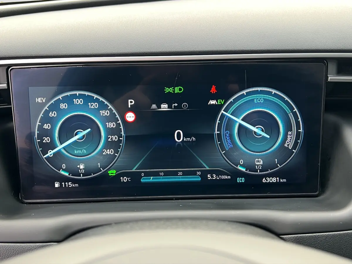 1.6 T-GDI 265pk PHEV Comfort Smart 4WD | Climate | Camera | Carplay | Keyless | Navigatie | Full - Led | Elek. Klep | Winterpakket | 19" Lichtmetaal | Krell Audio | Digitale Cockpit | Parkee