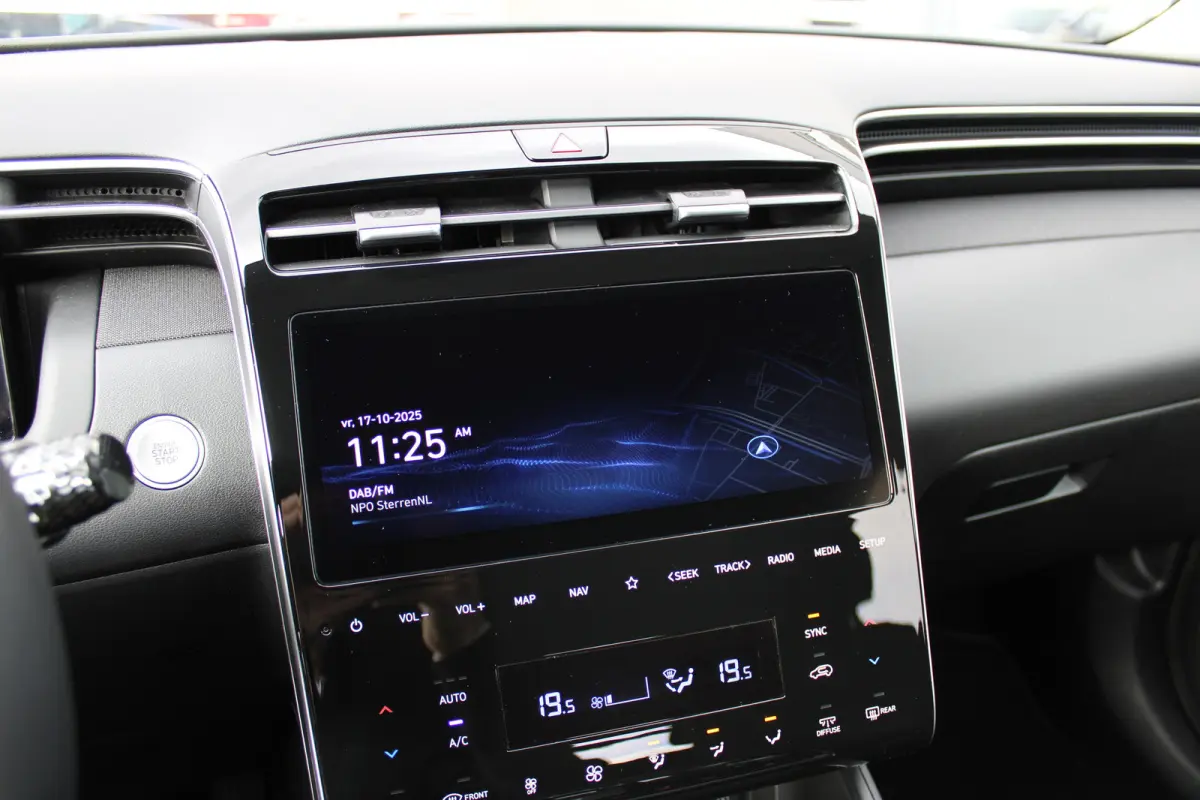 1.6 T-GDI PHEV Comfort Smart 4WD | DAB ontvanger | Achteruitrijcamera | Adaptive cruise control | Lane Assist | Stoel verwarming | | Achterbank in delen neerklapbaar | Achteruitrijcamera | A