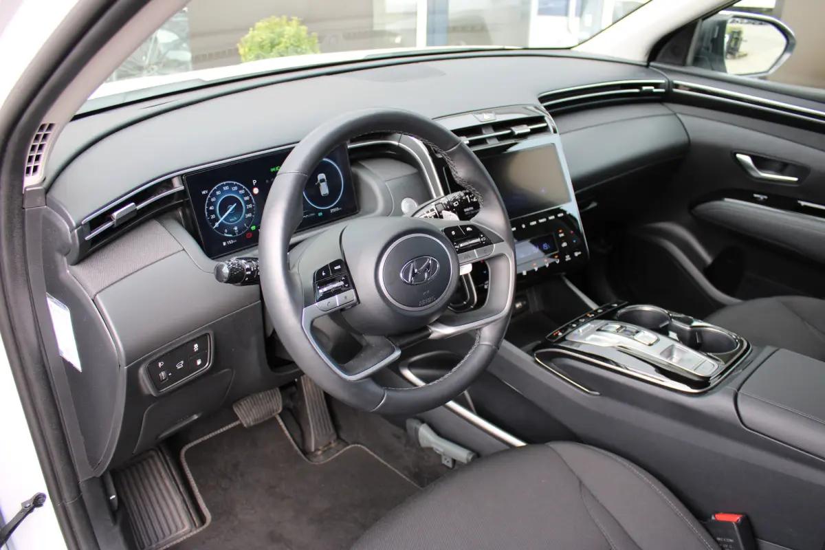 1.6 T-GDI PHEV Comfort Smart 4WD | DAB ontvanger | Achteruitrijcamera | Adaptive cruise control | Lane Assist | Stoel verwarming | | Achterbank in delen neerklapbaar | Achteruitrijcamera | A
