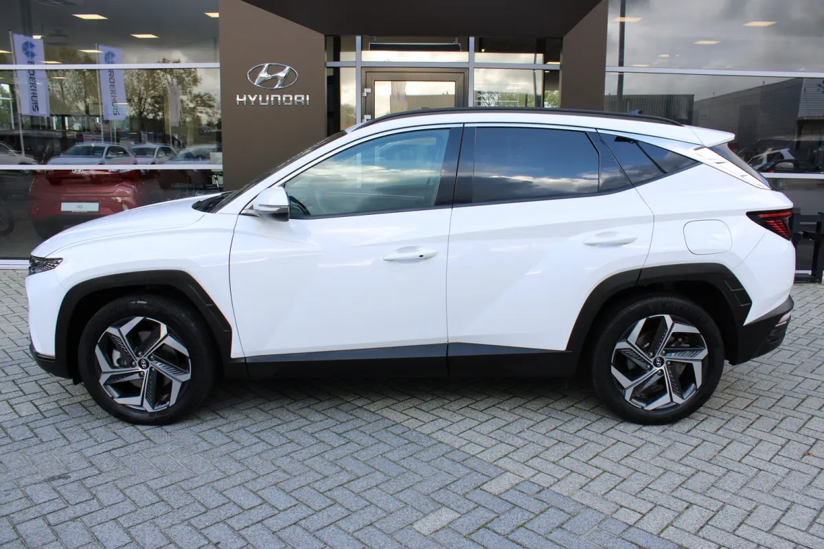 1.6 T-GDI PHEV Comfort Smart 4WD | DAB ontvanger | Achteruitrijcamera | Adaptive cruise control | Lane Assist | Stoel verwarming | | Achterbank in delen neerklapbaar | Achteruitrijcamera | A