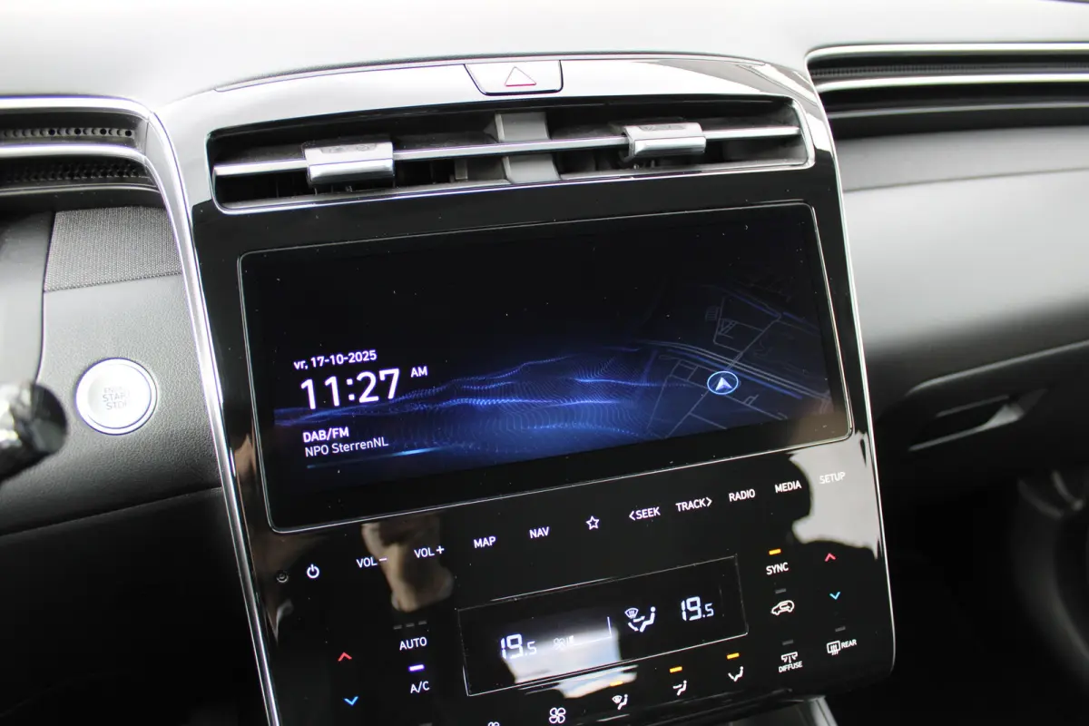 1.6 T-GDI PHEV Comfort Smart 4WD | DAB ontvanger | Achteruitrijcamera | Adaptive cruise control | Lane Assist | Stoel verwarming | | Achterbank in delen neerklapbaar | Achteruitrijcamera | A