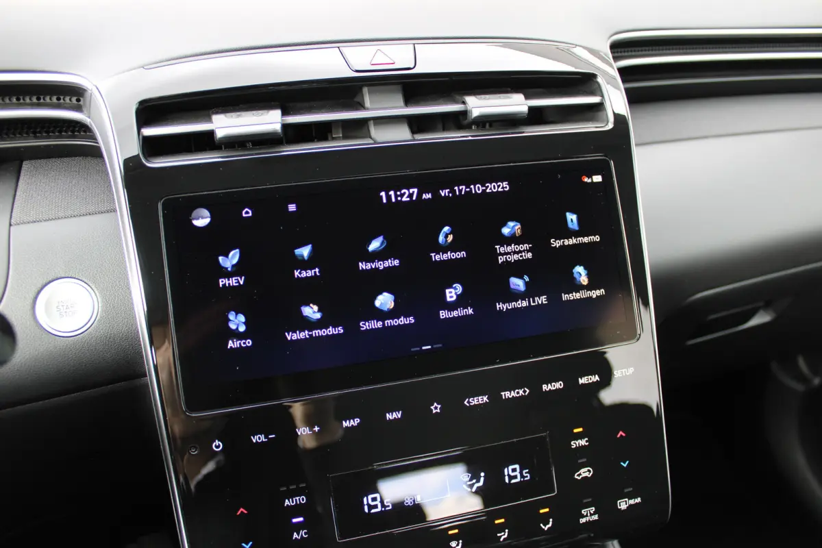 1.6 T-GDI PHEV Comfort Smart 4WD | DAB ontvanger | Achteruitrijcamera | Adaptive cruise control | Lane Assist | Stoel verwarming | | Achterbank in delen neerklapbaar | Achteruitrijcamera | A