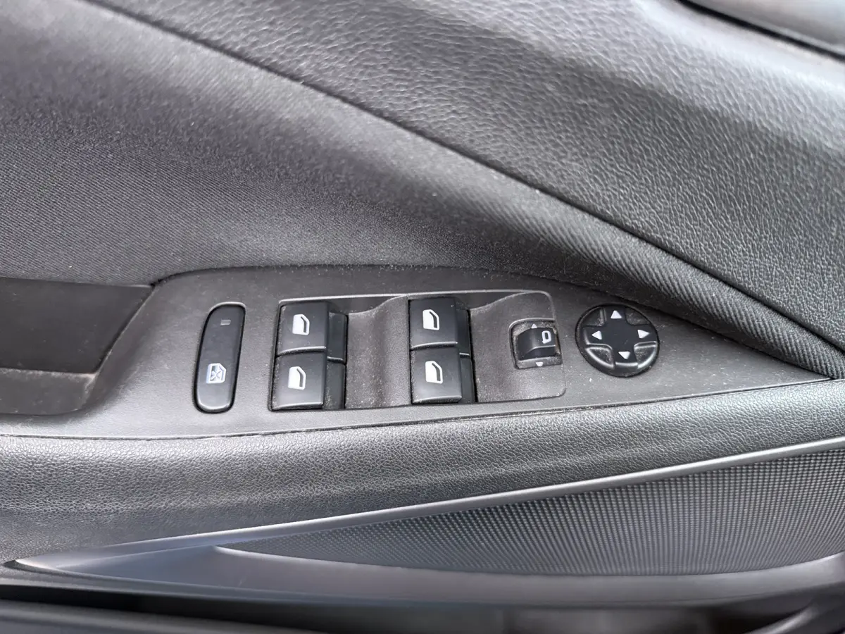1.2 Turbo Innovation | Apple Carplay/Android Auto|telefoonintegratie premium | Cruise control | LED dagrijverlichting
